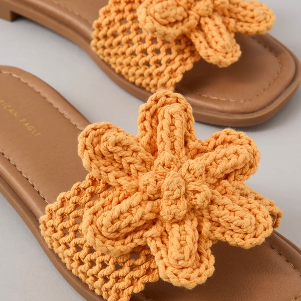American Eagle Outfitters Yellow Crochet Slide Sandals 8